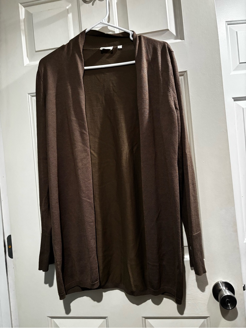 Cyrus women’s lightweight button cuff cardigan